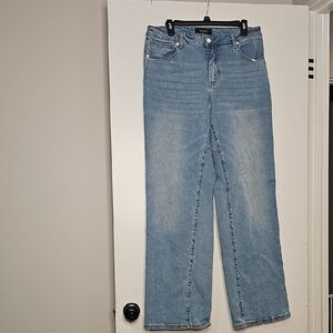 AKIRA Women's Light Blue Straight Leg Jeans